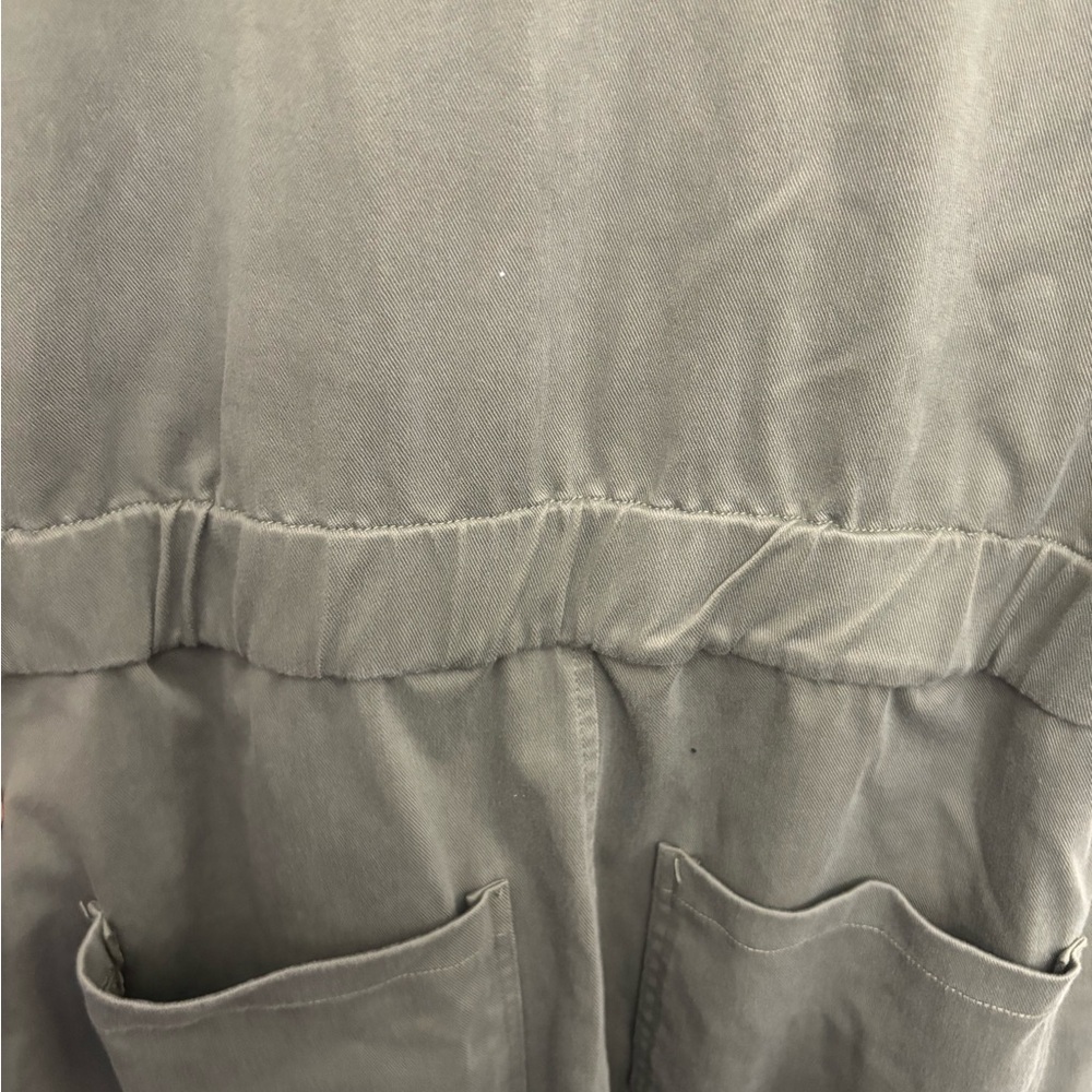 Mono B Sage Green Women’s Utility Short-Sleeved Jumpsuit 6 Pockets, Size L - Picture 10 of 11